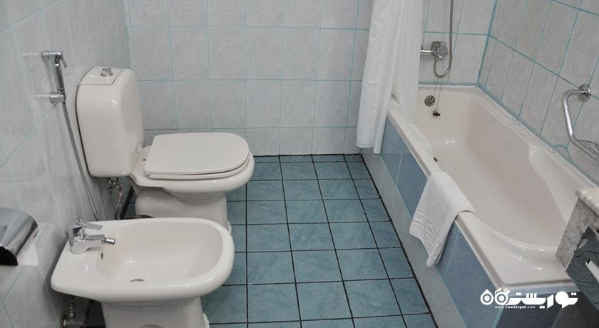 حمام و سرویس بهداشتی اتاق ها