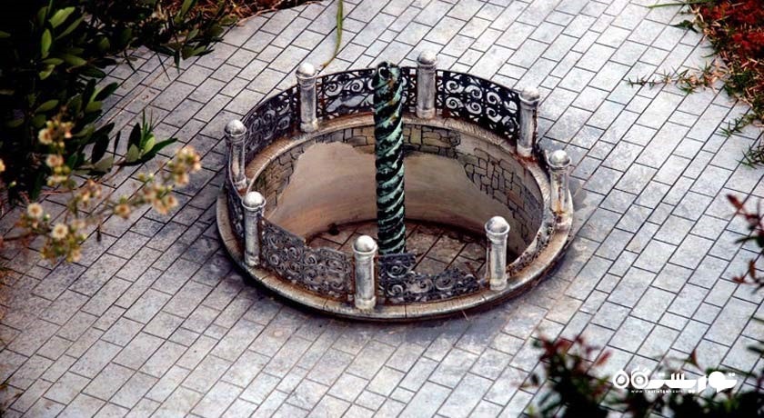  ییلان لی سوتون (ستون مار) شهر ترکیه کشور استانبول