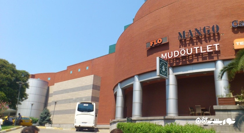 مرکز خرید اولیویوم شهر ترکیه کشور استانبول