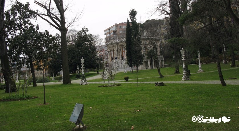  عمارت کلاه فرنگی (پاویون) ایهلامور شهر ترکیه کشور استانبول