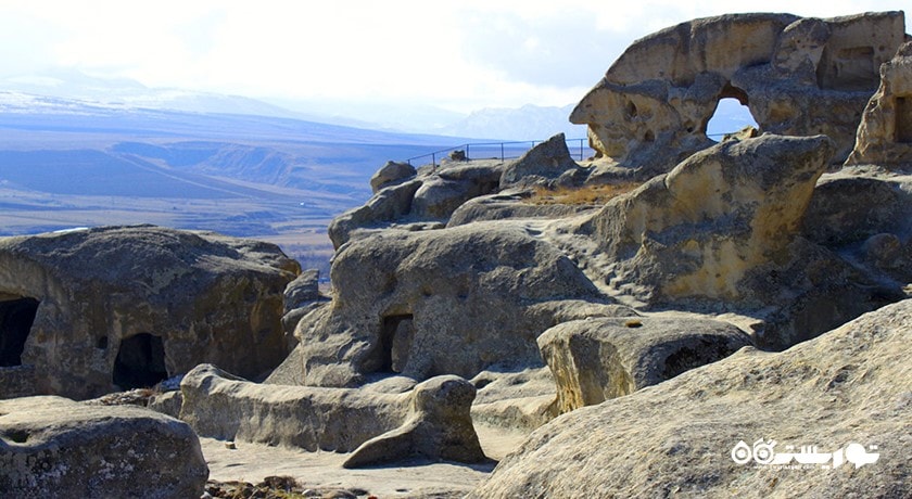  شهر گوری و اوپلیس تسیخه  شهر گرجستان کشور تفلیس