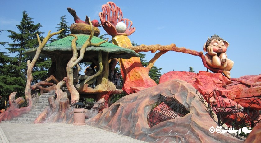 سرگرمی پارک تفریحی متاتسمیندا شهر گرجستان کشور تفلیس