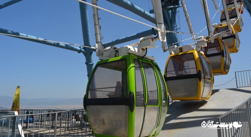 سرگرمی پارک تفریحی متاتسمیندا شهر گرجستان کشور تفلیس