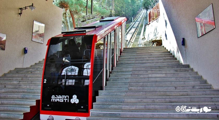 سرگرمی قطار کابلی تفلیس شهر گرجستان کشور تفلیس