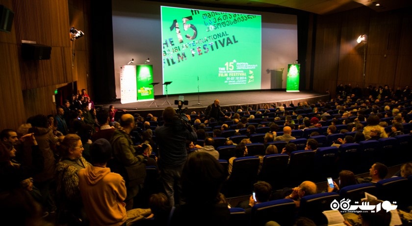 سرگرمی سینما در تفلیس شهر گرجستان کشور تفلیس