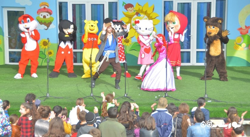 سرگرمی پارک رز رولوشن شهر گرجستان کشور تفلیس