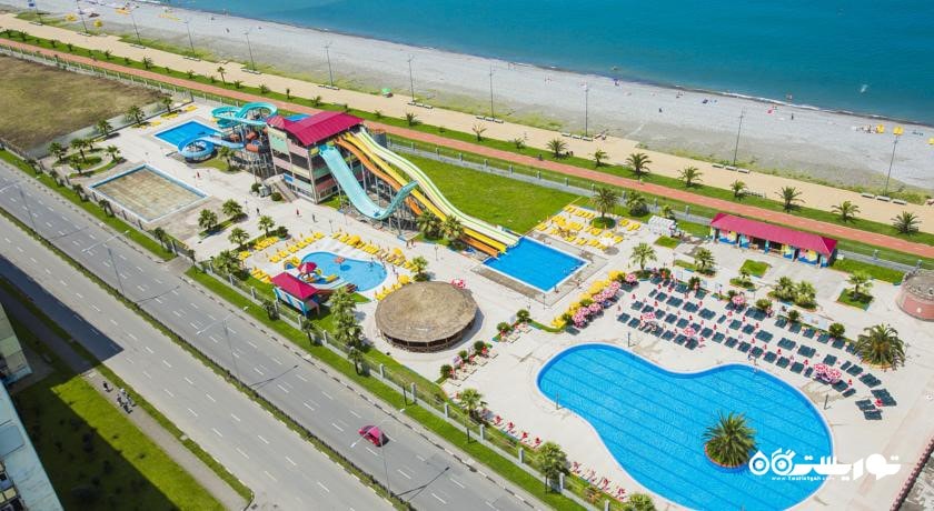 سرگرمی پارک آبی آکوآ (آکوا پارک) شهر گرجستان کشور باتومی