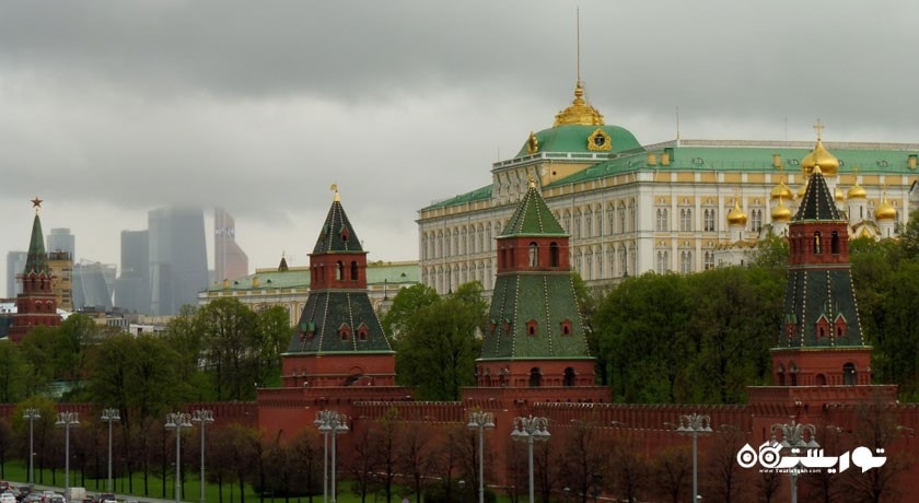  دیوار ها و برج های کرملین شهر روسیه کشور مسکو