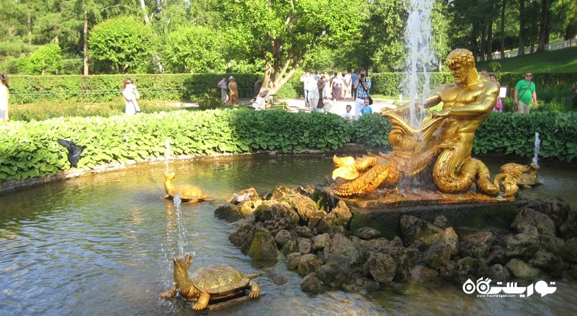  کاخ موزه و باغ پترهوف شهر روسیه کشور سن پترزبورگ