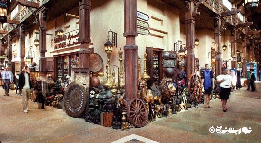 مرکز خرید بازار مدینه جمیرا شهر امارات متحده عربی کشور دبی