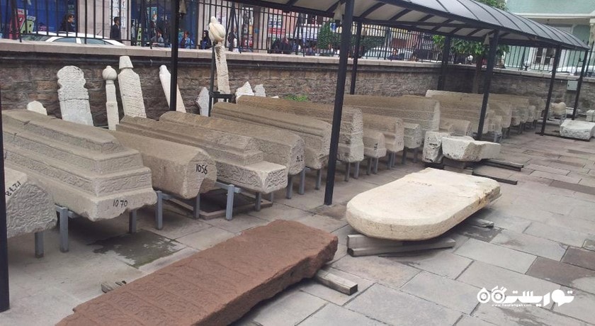  موزه مدرسه اینچه مناره یا مناره باریک (موزه آثار سنگی و چوبی) شهر ترکیه کشور قونیه