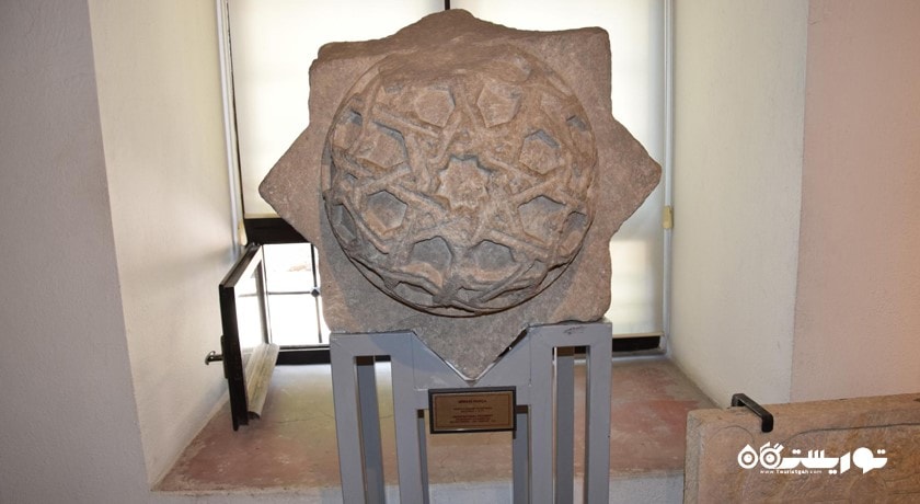  موزه مدرسه اینچه مناره یا مناره باریک (موزه آثار سنگی و چوبی) شهر ترکیه کشور قونیه