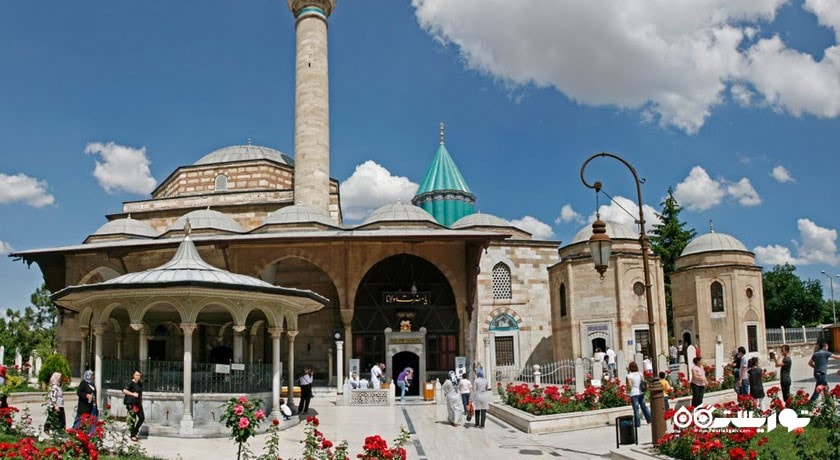 سرگرمی پیاده روی در قونیه شهر ترکیه کشور قونیه