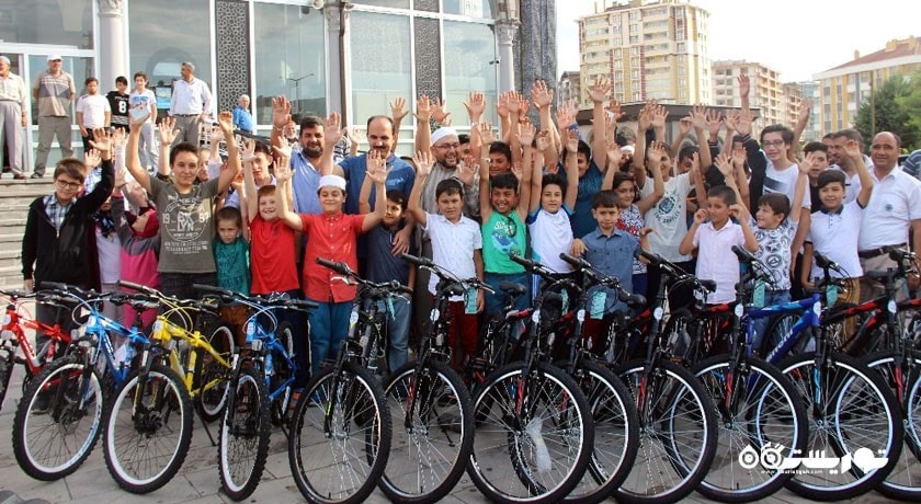 سرگرمی دوچرخه سواری در قونیه شهر ترکیه کشور قونیه