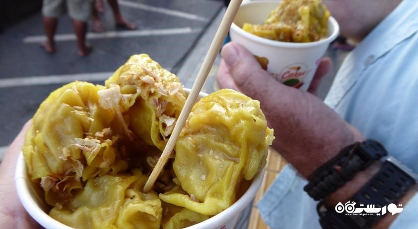 مرکز خرید بازار واکینگ استریت پوکت شهر تایلند کشور پوکت