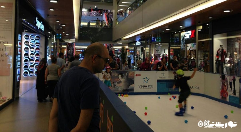 مرکز خرید تراسیتی شهر ترکیه کشور آنتالیا