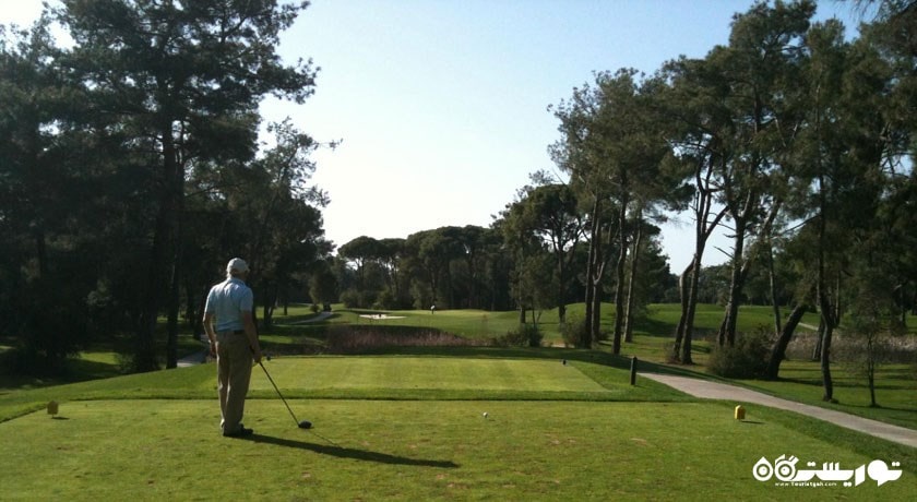 سرگرمی گلف در آنتالیا شهر ترکیه کشور آنتالیا