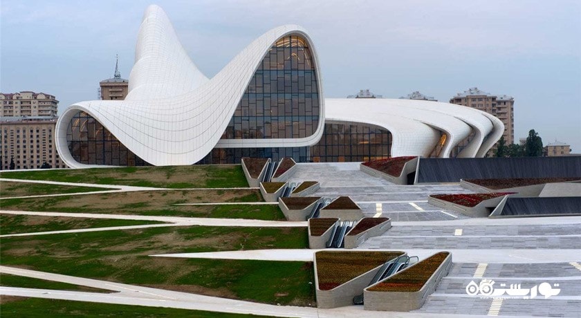  مرکز فرهنگی حیدر علی اف شهر آذربایجان کشور باکو