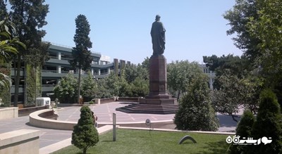 بنای یادبود نظامی گنجوی -  شهر باکو