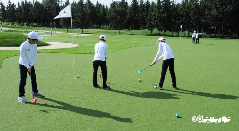 سرگرمی گلف در باکو شهر آذربایجان کشور باکو