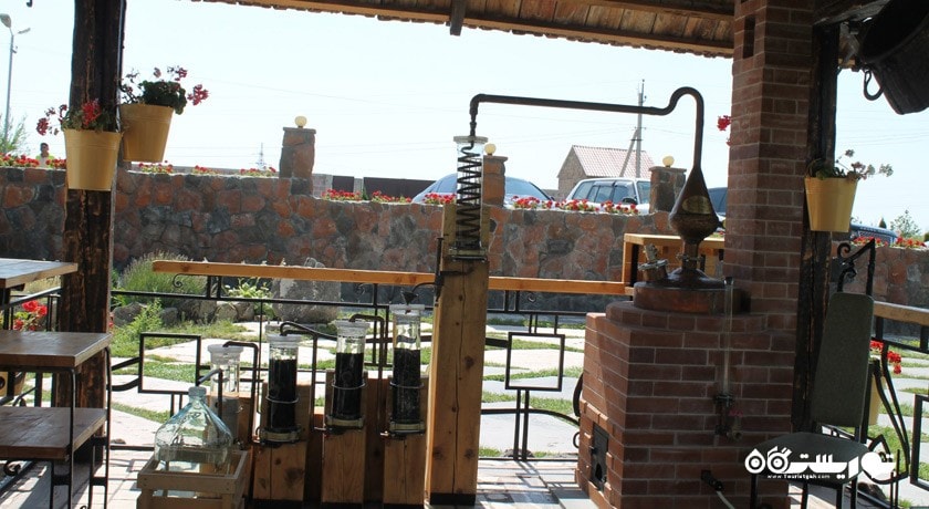 رستوران رستوران سیرانی گاردن شهر ایروان 