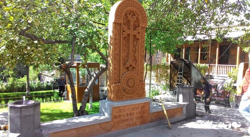  کلیسای زورآوور آستواتساتسین مقدس شهر ارمنستان کشور ایروان