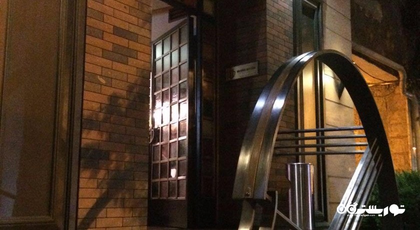 رستوران کلوب جاز ملخص شهر ایروان 