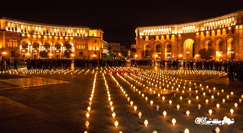  میدان جمهوری در ایروان شهر ارمنستان کشور ایروان