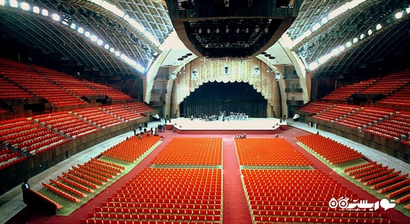 سرگرمی مجتمع ورزش و کنسرت کارن دمیرچیان یا هامالیر شهر ارمنستان کشور ایروان