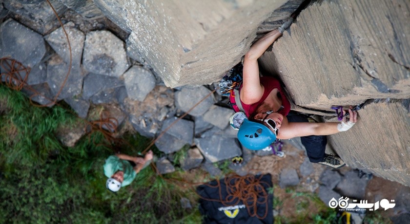 سرگرمی صخره نوردی در ارمنستان شهر ارمنستان کشور ایروان