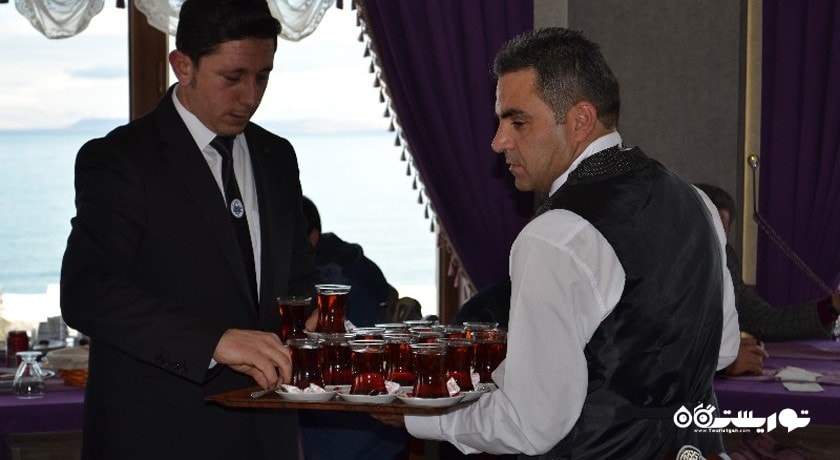 رستوران حاجی اوغلو کباپ شهر وان 