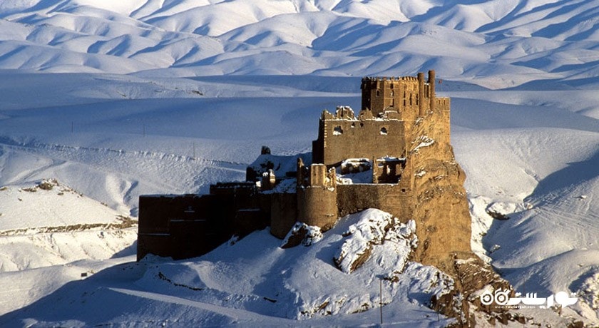 قلعه وان -  شهر وان