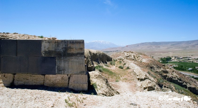  قلعه چاووش تپه (ساردورینیلی) شهر ترکیه کشور وان