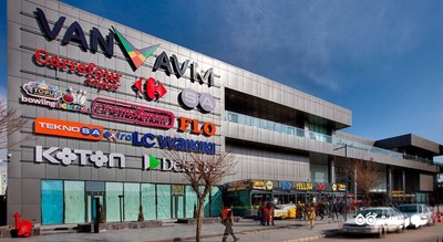 مرکز خرید وان -  شهر وان