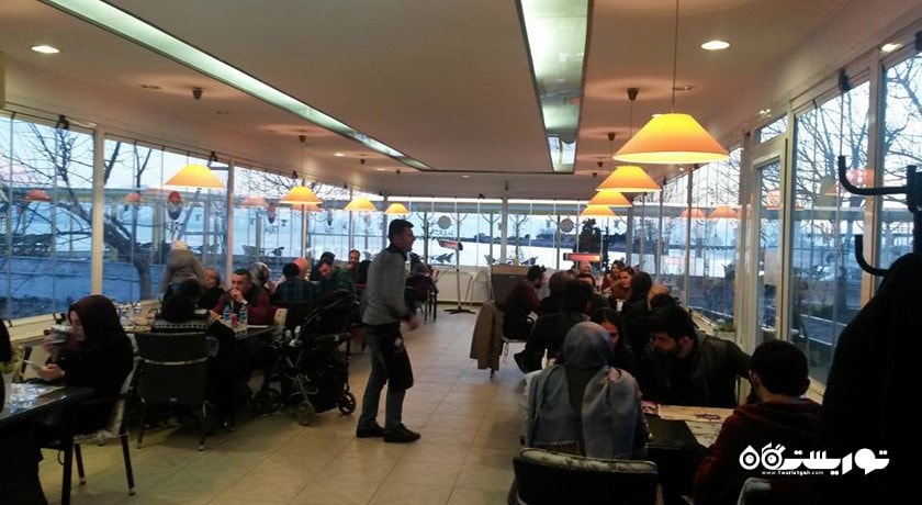 رستوران مارتی کافه شهر وان 