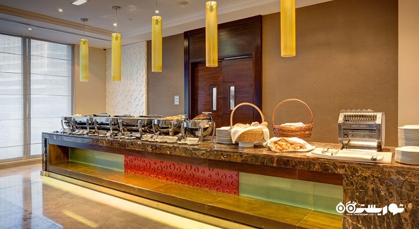 بوفه سلف سرویس رستوران ام ان ام