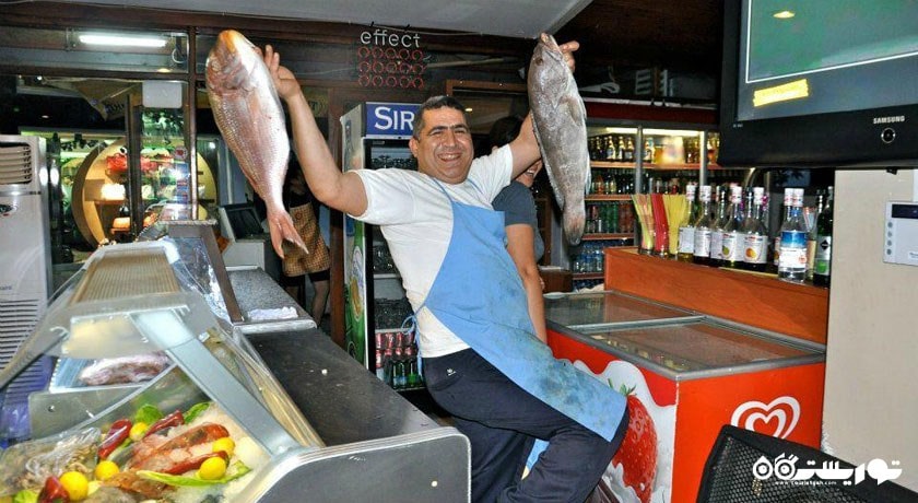 رستوران رستوران و بار سان ست شهر آنتالیا 