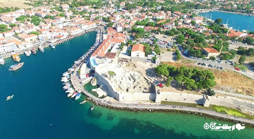 سرگرمی سواحل فوچا شهر ترکیه کشور ازمیر