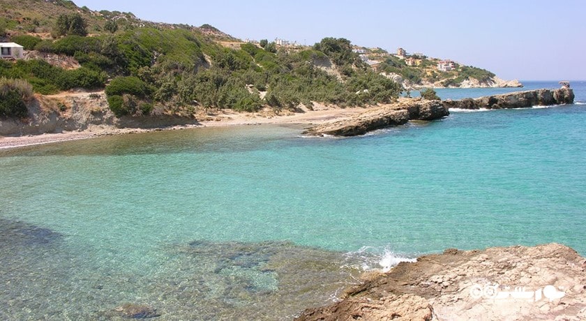 سرگرمی ساحل کارابورون شهر ترکیه کشور ازمیر