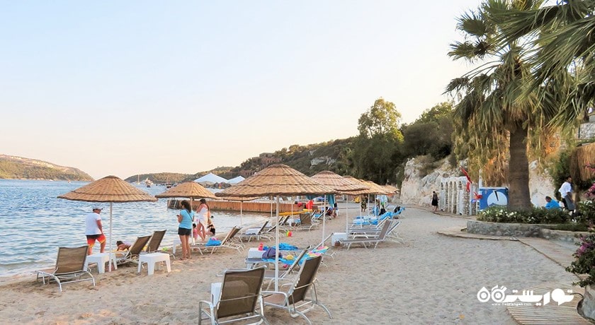 سرگرمی سواحل دیکیلی شهر ترکیه کشور ازمیر