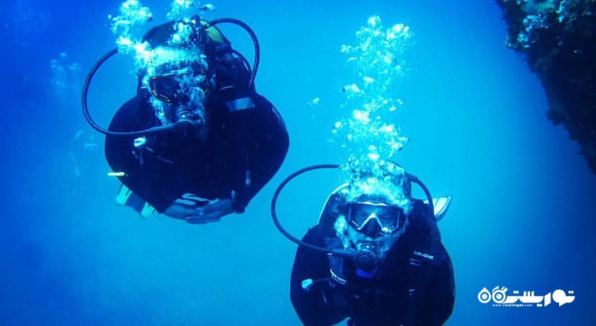 سرگرمی غواصی در ازمیر شهر ترکیه کشور ازمیر