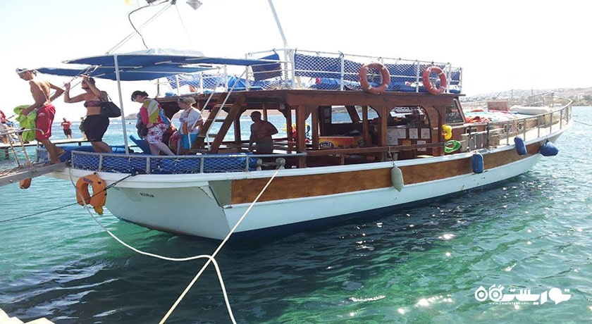 سرگرمی سفرهای روزانه با قایق در بدروم شهر ترکیه کشور بدروم