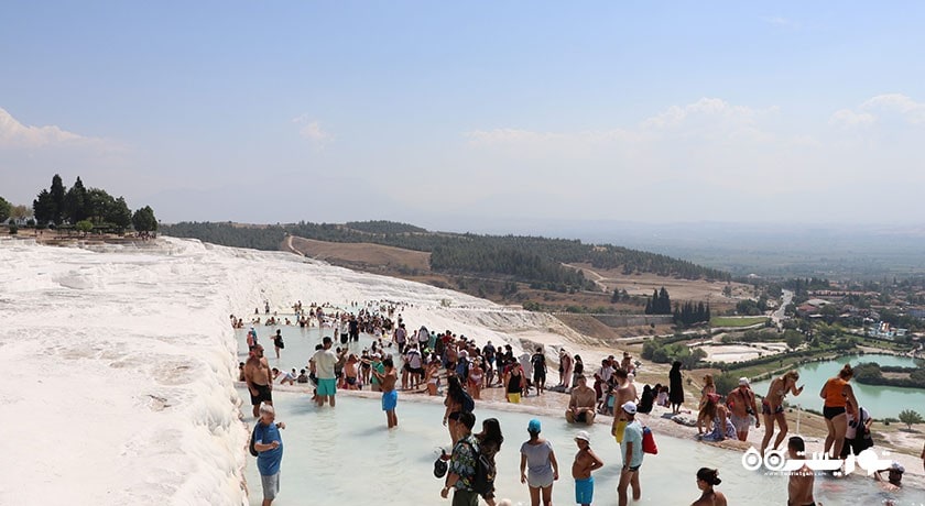 سرگرمی سفر روزانه از بدروم به پاموکاله و هیراپولیس شهر ترکیه کشور بدروم