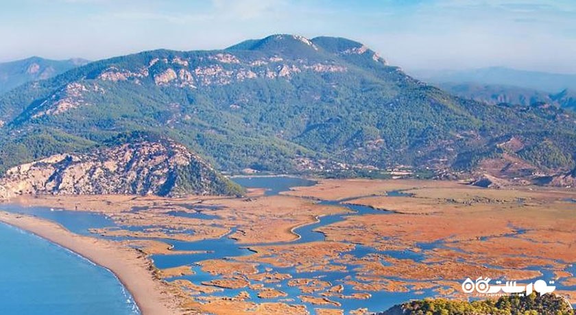 سرگرمی سفر تمام روزه از بدروم به دالیان با کروز، ساحل ایزتوزو شهر ترکیه کشور بدروم