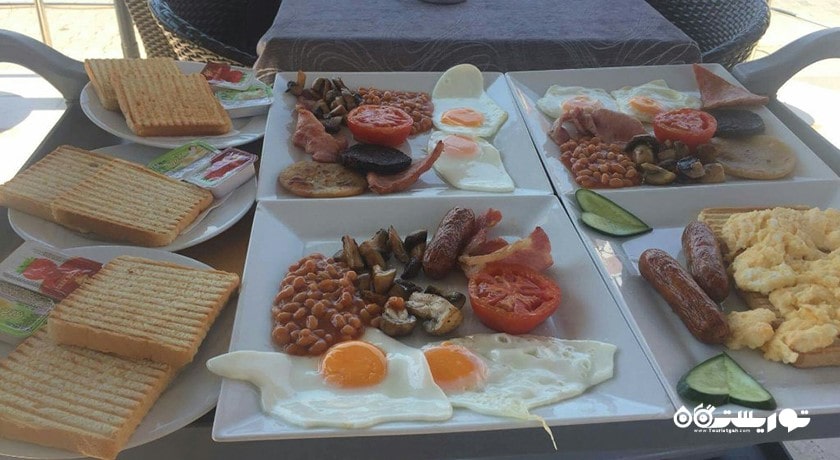 رستوران رستوران کازینز استیک هاوس فان اند پاب شهر مارماریس 