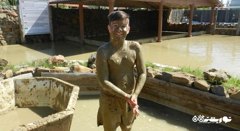 سرگرمی کانوس و حمام گل دالیان شهر ترکیه کشور مارماریس