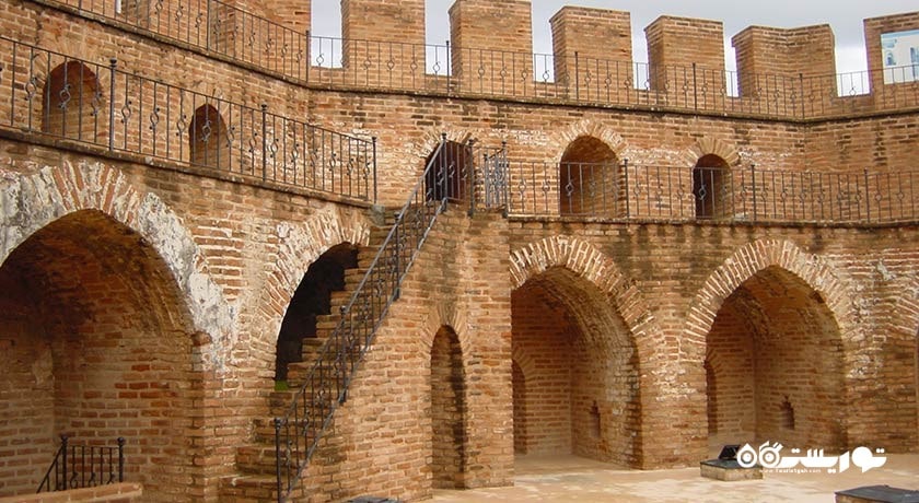  دژ کیزیل کوله (برج قرمز) شهر ترکیه کشور آلانیا