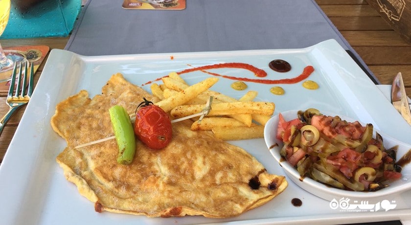 رستوران رستوران بای ام اچ فود اند درینکس شهر آلانیا 