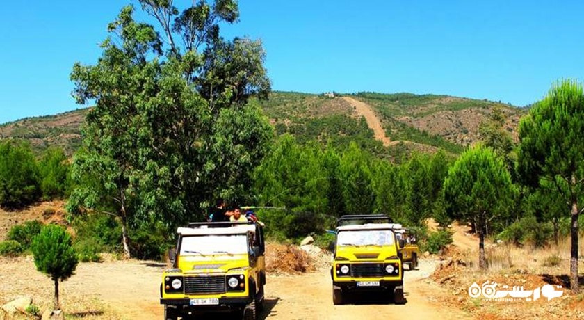سرگرمی جیپ سافاری در آلانیا شهر ترکیه کشور آلانیا