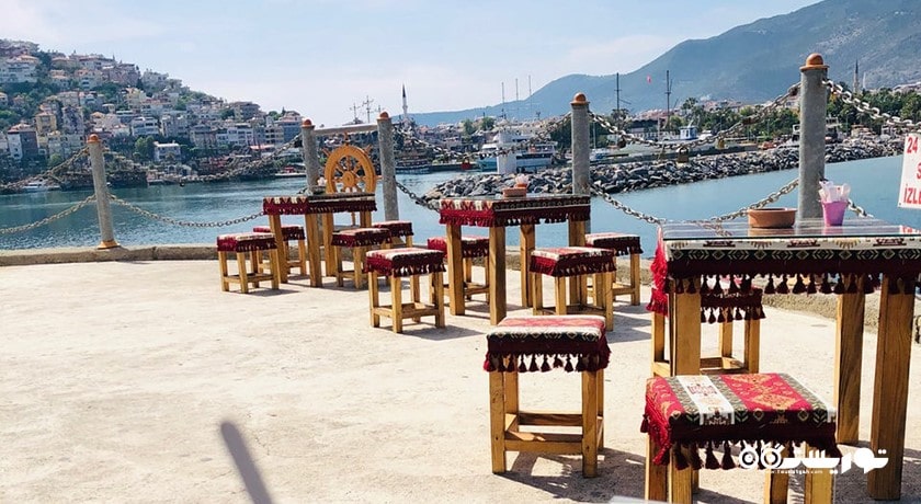  تفریحگاه و فانوس دریایی آلانیا  شهر ترکیه کشور آلانیا